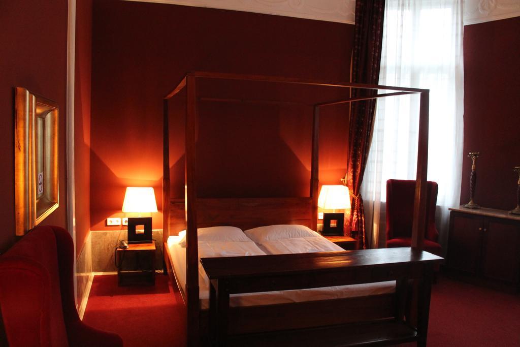 Hotel Am Adenauerplatz Berlin Zewnętrze zdjęcie