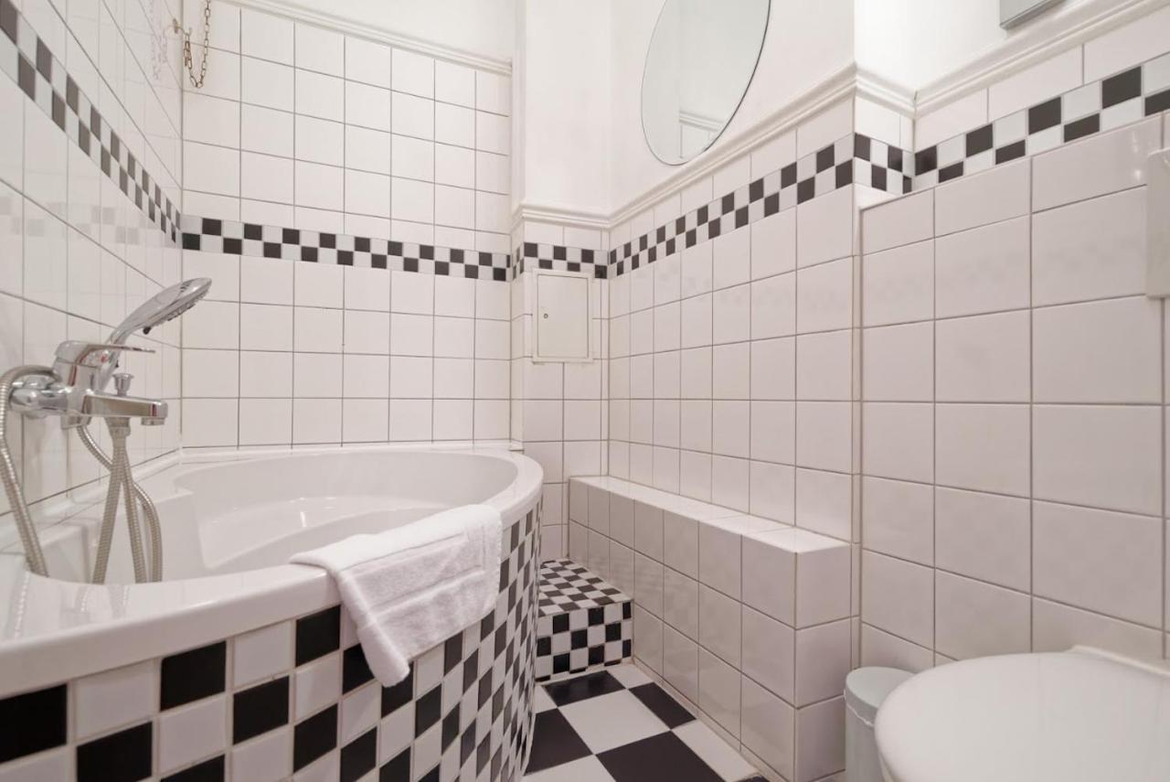Hotel Am Adenauerplatz Berlin Zewnętrze zdjęcie