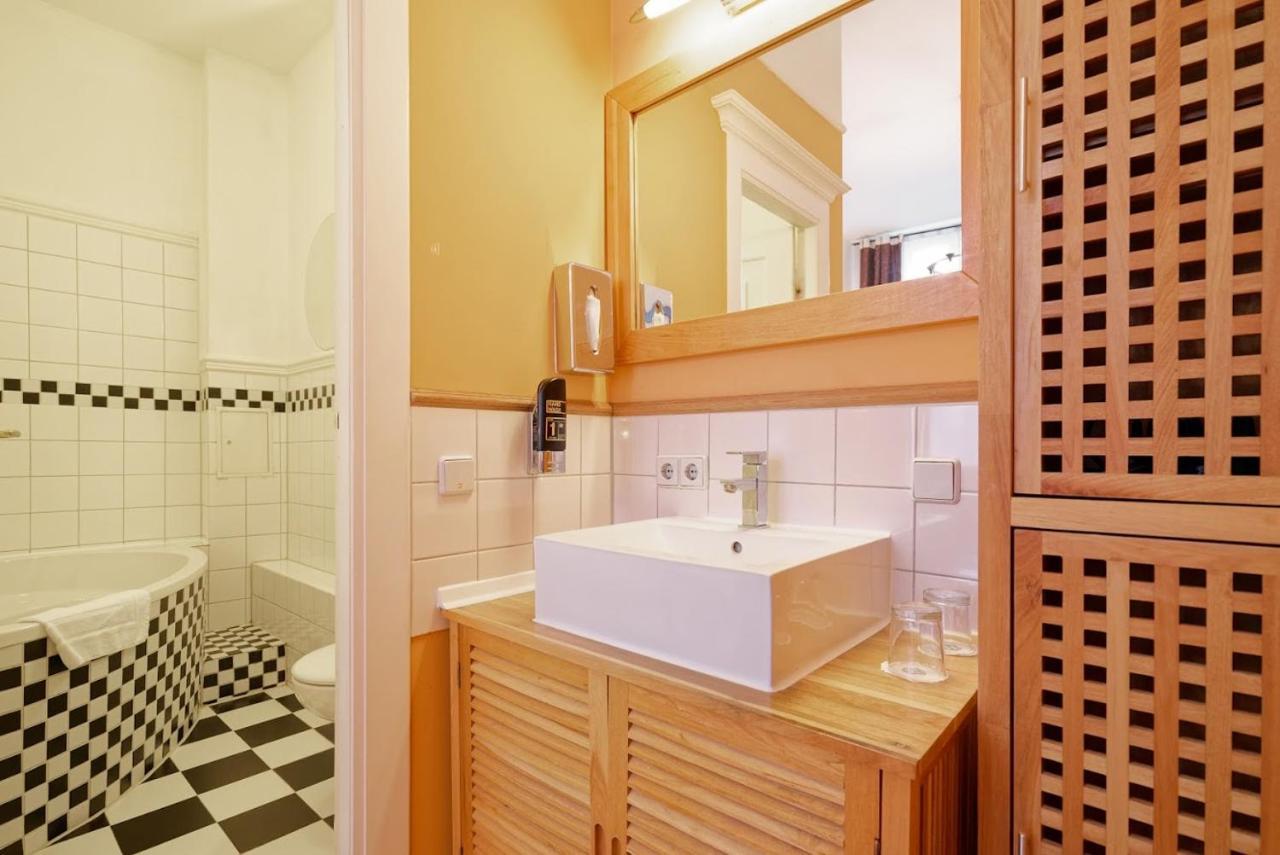 Hotel Am Adenauerplatz Berlin Zewnętrze zdjęcie